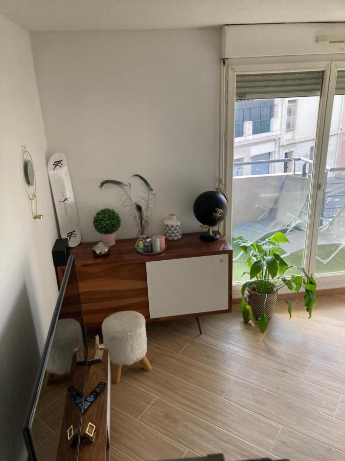 Apparement Chaleureux Avec Balcon Leilighet Marseille Eksteriør bilde